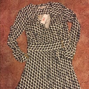 Women’s vineyard vines dress - size M brand new